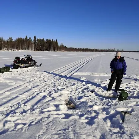 Mukava Mummonmoekki Maaseudun Rauhassa *