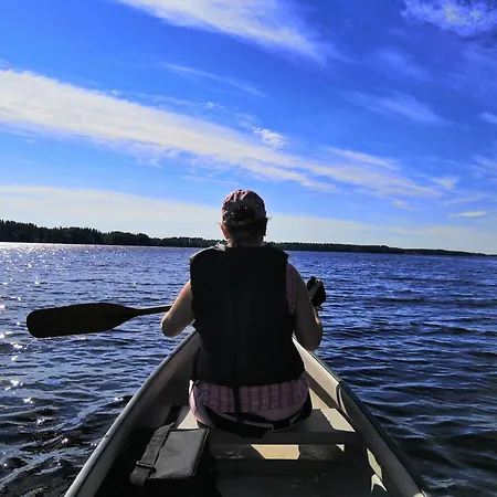 Mukava Mummonmoekki Maaseudun Rauhassa Willa *
