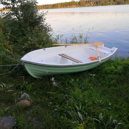 Mukava Mummonmoekki Maaseudun Rauhassa Willa Koivu