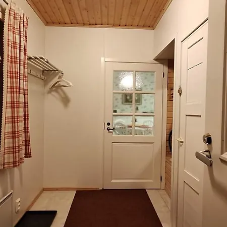 Mukava Mummonmoekki Maaseudun Rauhassa