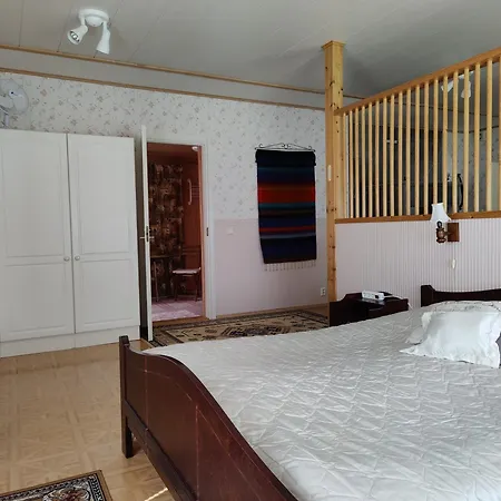 Villa Mukava Mummonmoekki Maaseudun Rauhassa Koivu