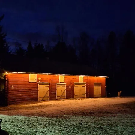 Mukava Mummonmoekki Maaseudun Rauhassa Villa *