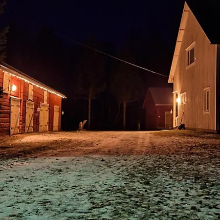 Mukava Mummonmoekki Maaseudun Rauhassa * Koivu